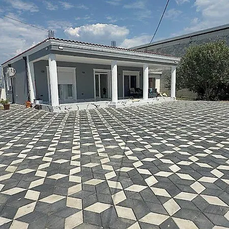 Stunning Near Tirana Airport And Citypark